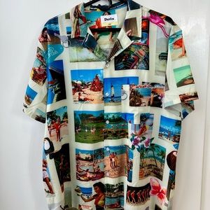 Mens Duvin short sleeve button up size Large